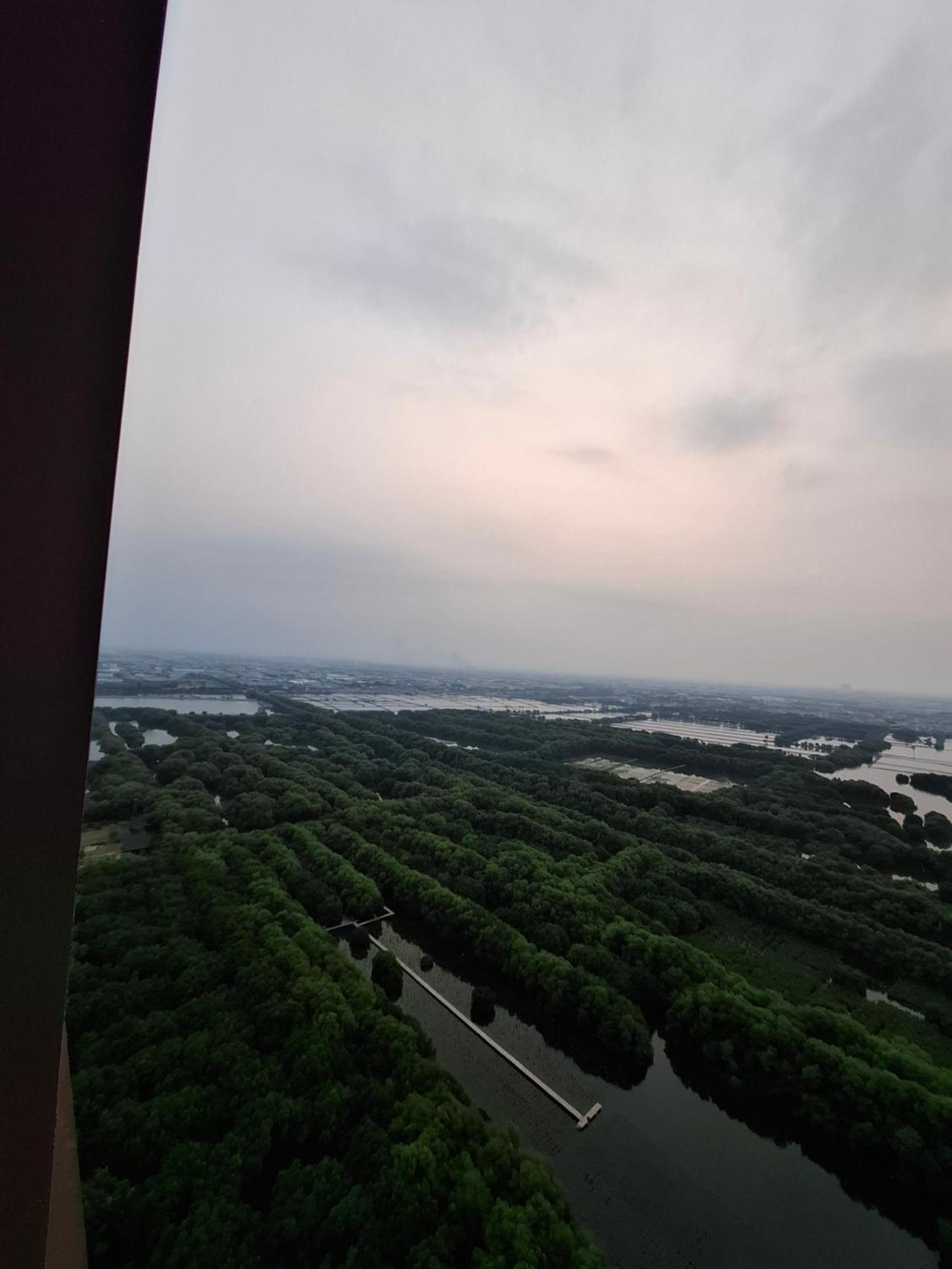 Apartemen Goldcoast Seaview